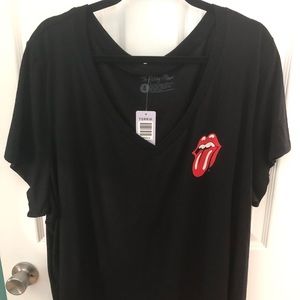 Torrid V neck shirt
